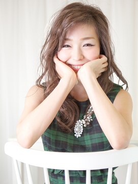 パティオン(PATIONN) 森絵梨佳風ナチュラルおしゃれインテリアと相性◎の無造作ロング