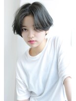 ロゼ 甲子園口(Rose)&nbsp;【Rose/甲子園口】センターパート＿シルバーグレイボブ★