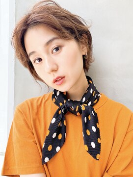 ソーコ 渋谷(SOCO) 【SUN】外ハネでこしセンシュアルショート（モエ）