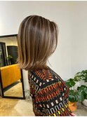 ナチュラルに馴染むハイライト_ナチュラルベージュ_