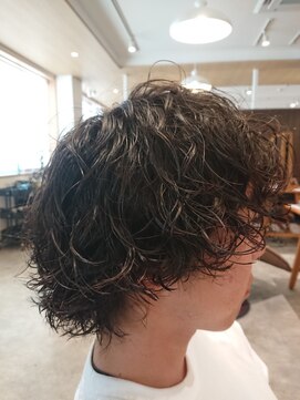 ビスポーク(BESPOKE) 大人もできる！スケーター風ミディアムスパイラルウルフ