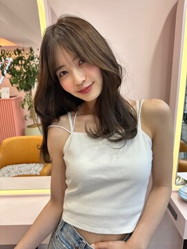 ボタン シブヤ(VOTAN SHIBUYA) 韓国ヘア/前髪/顔まわりカット/くびれヘア