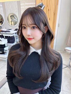 アフロートリノ(AFLOAT Leino) 大人可愛い韓国レイヤーカット　くびれヘア　似合わせ顔周り#