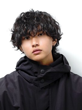 アルファ 新宿(alpha) 【alpha 新宿】マッシュウルフ×波巻きパーマ
