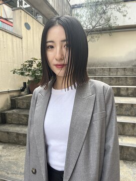 ココロ(COKORO) 大人ボブ_前下がりボブ_レイヤーボブ