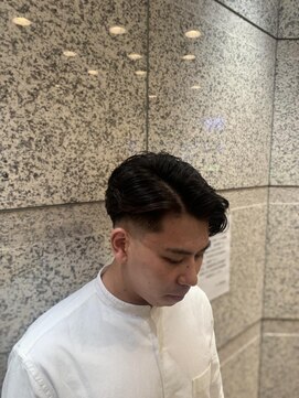 ヘアモード キクチ 銀座店 ウェーブパーマ　〈理容室〉