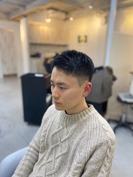 ソイクフ 高田馬場店(SOY-KUFU) 20代30代40代ブルーブラックスパイキーショート