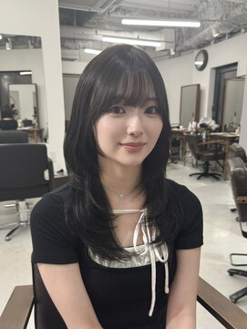 ハピネス 梅田茶屋町店(HAPPINESS) ミディアムレイヤー/韓国ヘア/ウルフ/顔周りカット/髪質改善