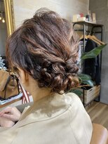 トイ(Toy)&nbsp;ヘアアレンジ／ヘアセット