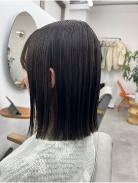 ユール 自由が丘(Yule) 切りっぱなしボブ