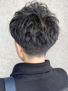 ラギッド 大野城店(RUGGED) ニュアンスパーマ 刈り上げショート ビジネススタイル