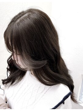 デイシーアンドコー(Deicy&Co) sheer olive