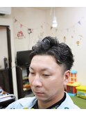 ストレートとコテパーマで癖毛をナチュラルパーマスタイルに