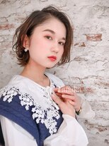 エル(elle)&nbsp;外ハネボブイルミナカラーアッシュブラウン錦糸町オフィスヘア