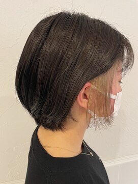 ティンク センター南 (Tink) ワンポイントブリーチ★イヤリングカラー