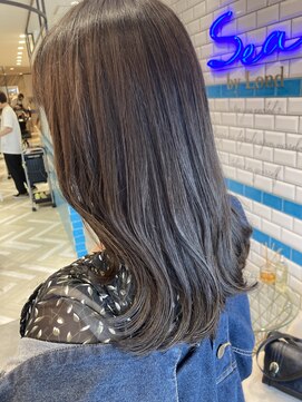 ルームバイシー 新宿(Loom. by Sea) 透明感カラーオリーブグレージュ