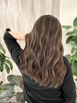 エアー 横浜(AIR) 【寺本】上品なハイライトで綺麗に！