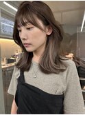 イヤリングカラーマッシュウルフツヤ髪スタイルブルージュ
