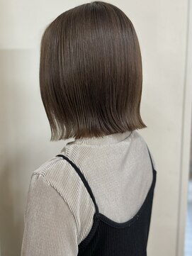 ヘアメイク シンズ ヤシマ(Hair Make SHIN'S YASHIMA) ぱっつんボブ/ベージュカラー/イルミナカラー/高松