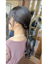 アン(Hair make un)&nbsp;ダウンスタイルヘアセット