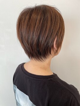 アムアム(amu_amu) 透明感抜群外国人風カラー★カット＋イルミナカラー＋うる艶TR