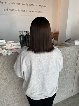 キング 高槻(K!ng) 縮毛矯正髪質改善ハイライトレイヤーカット高槻美容室エクステ