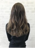 ハイライトグラデーション×グレージュ×波巻き