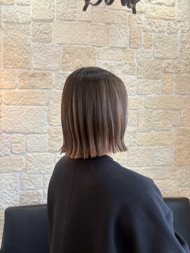 ヴァン カウンシル 川口店(VAN COUNCIL) 大人かわいい洗練されたシルエット　シンプルボブ　#3