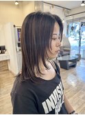 ニュアンスで見せる大人レイヤー◎