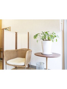 髪のお悩みを解決に導く！忙しい朝も簡単にセットできるスタイルをご提案いたします。