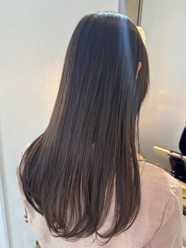 ビビバイベル(BiVi by BHEL) 桑名ロングレイヤーカットハッシュカット透明感カラー重めロング