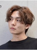 メンズカットマッシュセンターパート縦落ちスパイラルパーマ