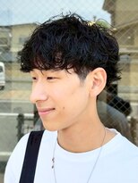 アントバイフィフス 秋田(unt by fifth)&nbsp;秋田メンズパーマ波巻きパーマツイストパーマフェザーパーマ眉毛