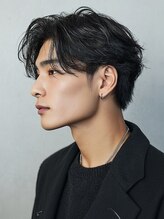 《初めての自分に出会う》不安を期待に変える徹底カウンセリング。魅力を引き出す提案力で【初パーマ】も◎