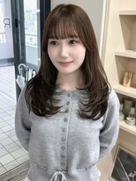 イロウ 天神大名店(IROW) ショコラブラウン シースルーバング 顔まわりレイヤー ミディ