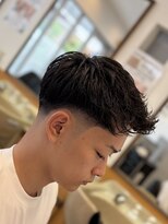 ヘアーメイク ヤマカワ(HAIR MAKE YAMAKAWA)&nbsp;アップバング「パーマ」×テーパーフェード