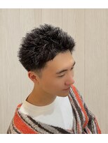 タブーセントラル(TABOO Central)&nbsp;スパイキーショートツイストスパイラルパーマ短髪ツーブロック