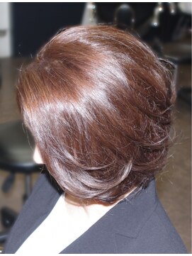 シェリー(cherie) オフィスでも目立ちたいもんHAIR。