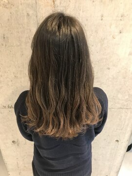 ル リヤン(Le lien) 大人カコイイ・グラデーションカラー