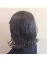 マル ヘアアンドメイク(maru hair&make) 外ハネ切りっぱなしボブ