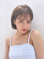 切りっぱなしミニボブ