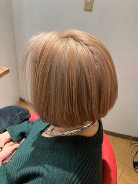 ヘアラボウィッシュ(hair labo Wish) ワンブリーチ。ミルクティーベージュ