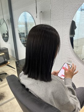 ビーヒアナウ N゜03 金沢駅西店(BE HERE NOW) 【ash color/ash brown/鎖骨ライン/ミディアム】