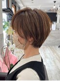 まるみショート×白髪ぼかしハイライト【カドワキ】