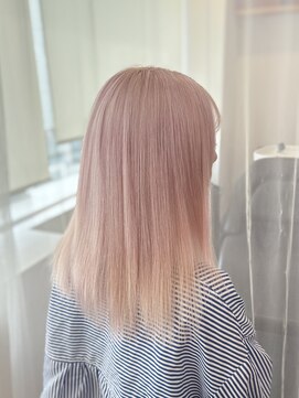 カラ ヘアーサロン(Kala Hair Salon) ホワイトベージュ/ホワイトピンク/ホワイトブロンド
