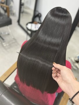 ダーツ(darts) darts_Ukyo/なめらかな艶髪！グロスのような輝く美髪！