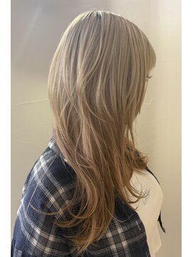 アルテヘアー(arte HAIR) 【arte HAIR】ロングウルフ/ウルフレイヤー/ベージュカラー