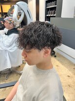 オゼル(OZEL) 【ツイスパ×レイヤー】上品な抜け感で魅せるモードスタイル