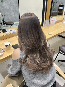 ラウル(Laulu) 黒髪/クラゲヘアー/オリーブグレー/小顔/ココアベージュ/佐倉