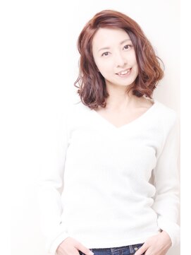 ビューティーガロ 花園店(Beauty GARO) ブラントカットで作る大人可愛い無造作ボブ